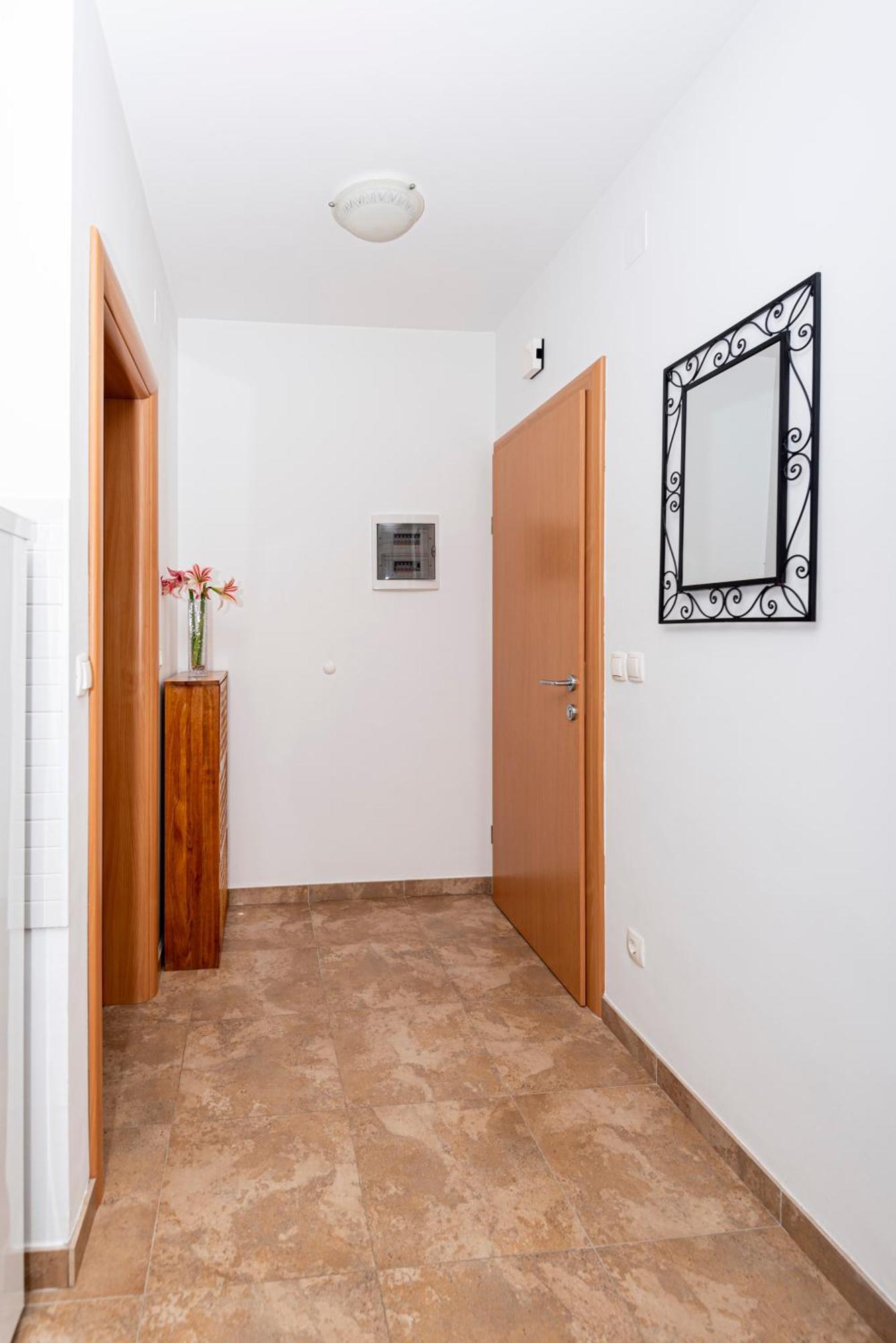 Apartments Veronika Đảo Pag Ngoại thất bức ảnh